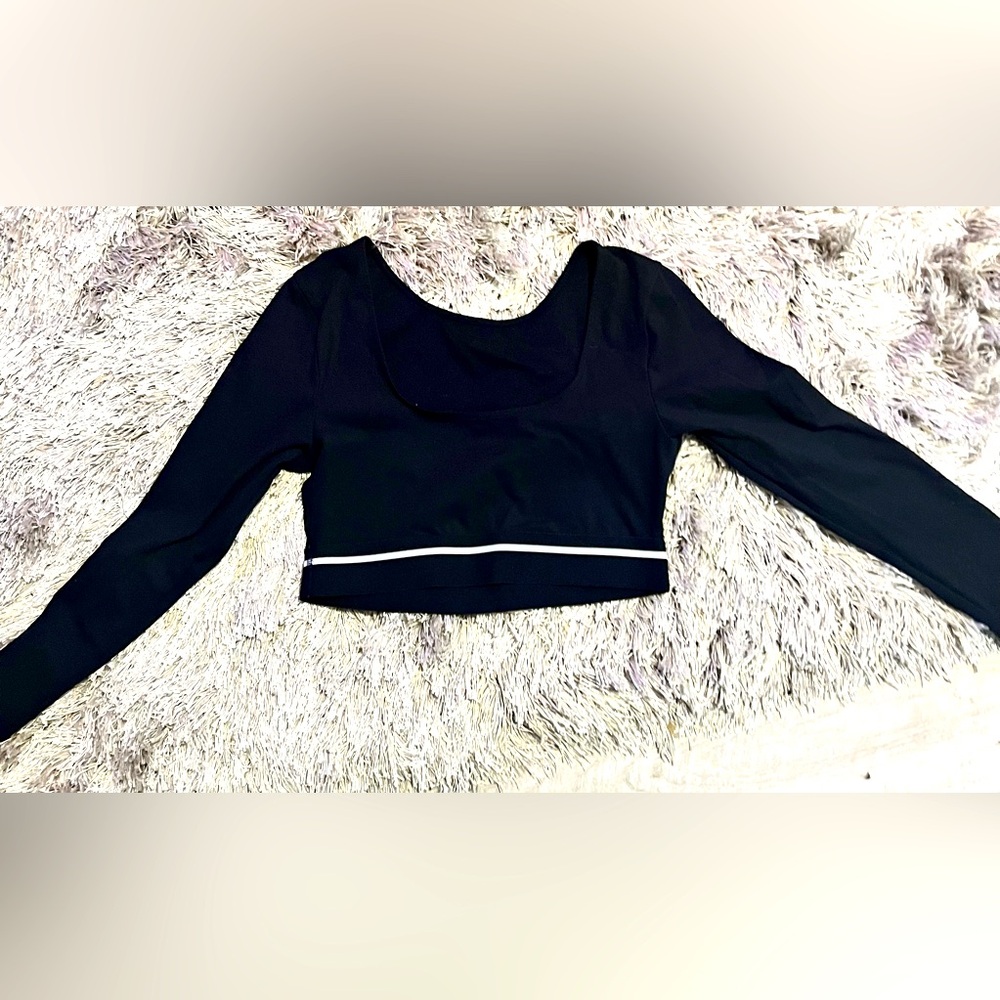 *NWOT* Target JoyLab cropped athletic Top